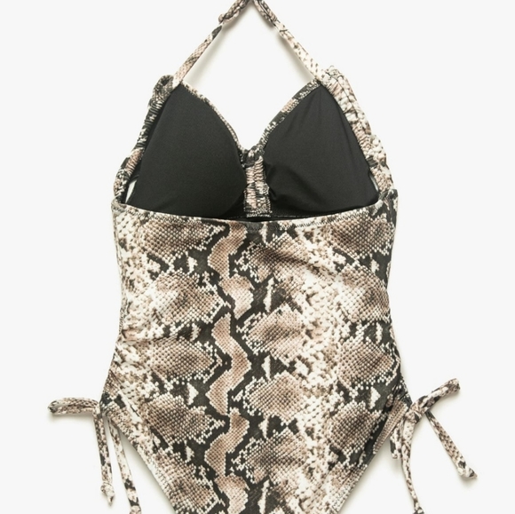 🆕 SNAKESKIN PRINTED SWIMSUIT - Picture 2 of 4